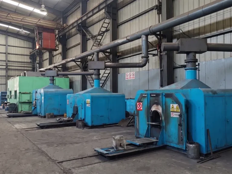 A battery of box-type heat treatment furnaces used for precise tempering, annealing, and flexible batch processing of DURON rolling mill rolls.