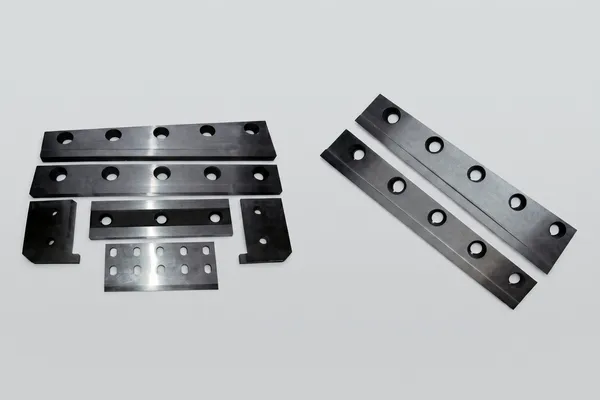 Heavy Duty Flying and Crop Shear Blades