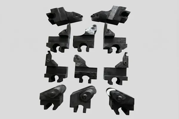 Special Shaped Quick Change Toolholder Heads